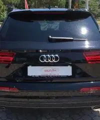 AUDI Q7 3.0 TDI 272CV quattro tiptronic S-LINE FULL OPTIOL AUDI Q7 3.0 TDI 272CV quattro tiptronic S-LINE FULL OPTIOL