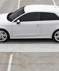 AUDI S3 SPB 2.0 TFSI quattro S tronic AUDI S3 SPB 2.0 TFSI quattro S tronic