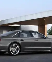 AUDI S8 4.0 TFSI quattro tiptronic