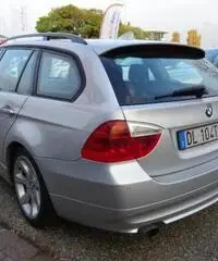 BMW 320 d cat Touring Attiva