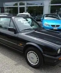 BMW 320 i Cabriolet