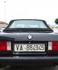 BMW 320 i Cabriolet