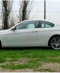 BMW 335 xi cat Coupé Futura BMW 335 xi cat Coupé Futura