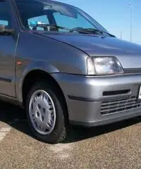 CINQUECENTO SUITE 900cc  unicoproprietario km. 70.000   --- C L I M A CINQUECENTO SUITE 900cc  unicoproprietario km. 70.000   --- C L I M A