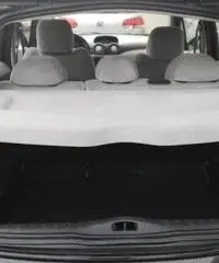 CITROEN C3 1.4 HDi 70CV Exclusive CITROEN C3 1.4 HDi 70CV Exclusive