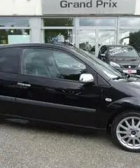 FORD Fiesta 1.6 16V 3p. S FORD Fiesta 1.6 16V 3p. S
