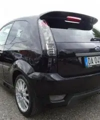 FORD Fiesta 1.6 16V 3p. S FORD Fiesta 1.6 16V 3p. S