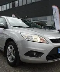 FORD Focus + 1.6 TDCi (90CV) 5p.