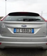 FORD Focus + 1.6 TDCi (90CV) 5p.