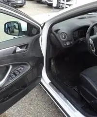 FORD Mondeo 2.0 TDCi 163 CV Station Wagon Titanium FORD Mondeo 2.0 TDCi 163 CV Station Wagon Titanium