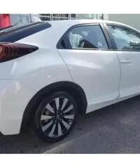 HONDA Civic 1.4 i-VTEC Elegance HONDA Civic 1.4 i-VTEC Elegance
