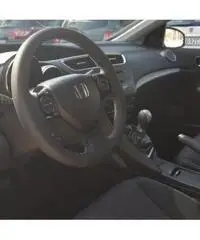 HONDA Civic 1.4 i-VTEC Elegance HONDA Civic 1.4 i-VTEC Elegance