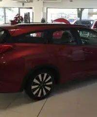 HONDA Civic Tourer 1.6 i-DTEC Elegance Navi HONDA Civic Tourer 1.6 i-DTEC Elegance Navi