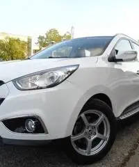 HYUNDAI iX35 1.7 CRDi 2WD Comfort HYUNDAI iX35 1.7 CRDi 2WD Comfort