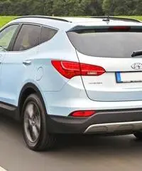 HYUNDAI Santa Fe 2.2 CRDi 4WD A/T Style + Deluxe Pack