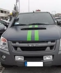 Isuzu D-Max 3.0 TD cat Crew Cab 4WD Pup. LS Aut. EU4 AUTOCARRO Isuzu D-Max 3.0 TD cat Crew Cab 4WD Pup. LS Aut. EU4 AUTOCARRO