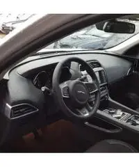 JAGUAR F-Pace 2.0d 180 CV AWD aut. R-Sport