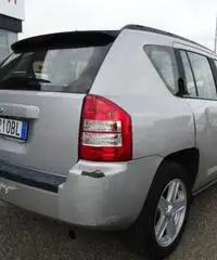 JEEP Compass 2.0 Turbodiesel DPF Sport JEEP Compass 2.0 Turbodiesel DPF Sport