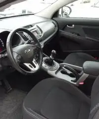 KIA Sportage 1.7 CRDI VGT 2WD Cool KIA Sportage 1.7 CRDI VGT 2WD Cool