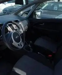 KIA Venga 1.4 GPL Active KIA Venga 1.4 GPL Active