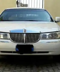 Lincoln Town Car Lincoln Town Car