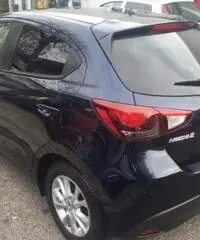 MAZDA 2 1.5 105 CV Skyactiv-D Evolve MAZDA 2 1.5 105 CV Skyactiv-D Evolve