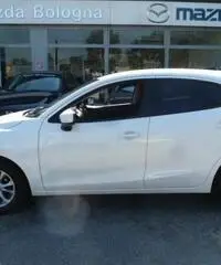 MAZDA 2 1.5 75cv Sky-G Evolve + Evolve Pack NEOPATENTATI MAZDA 2 1.5 75cv Sky-G Evolve + Evolve Pack NEOPATENTATI