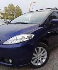 MAZDA 5 2.0 MZ-CD 16V (110CV) Style MAZDA 5 2.0 MZ-CD 16V (110CV) Style