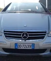 MERCEDES-BENZ A 150 Avantgarde MERCEDES-BENZ A 150 Avantgarde