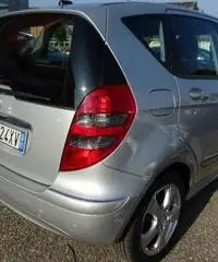MERCEDES-BENZ A 150 Avantgarde MERCEDES-BENZ A 150 Avantgarde