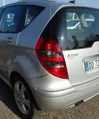 MERCEDES-BENZ A 150 Avantgarde MERCEDES-BENZ A 150 Avantgarde