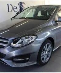 MERCEDES-BENZ B 180 d AUTOMATIC SPORT MERCEDES-BENZ B 180 d AUTOMATIC SPORT