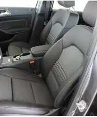 MERCEDES-BENZ B 180 d AUTOMATIC SPORT MERCEDES-BENZ B 180 d AUTOMATIC SPORT