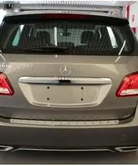 MERCEDES-BENZ B 180 d AUTOMATIC SPORT MERCEDES-BENZ B 180 d AUTOMATIC SPORT