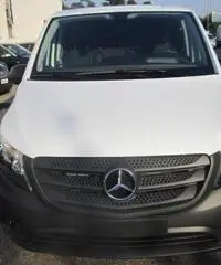 MERCEDES-BENZ Vito 111 CDI Furgone Long