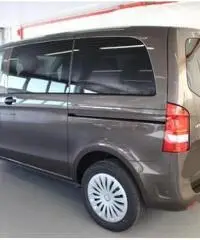 MERCEDES-BENZ Vito 114 CDI Mixto Compact