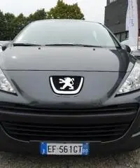 PEUGEOT 207 1.4 8V 75CV 5p. X Line PEUGEOT 207 1.4 8V 75CV 5p. X Line