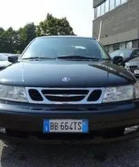 SAAB 9-5 2.0i 16V lpt cat SE SAAB 9-5 2.0i 16V lpt cat SE