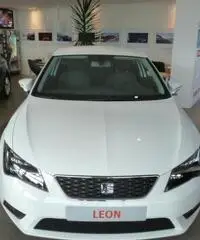 SEAT Leon 1.6 TDI 105 CV SC 3p. Start/Stop Style SEAT Leon 1.6 TDI 105 CV SC 3p. Start/Stop Style