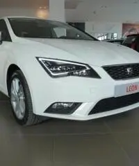 SEAT Leon 1.6 TDI 105 CV SC 3p. Start/Stop Style SEAT Leon 1.6 TDI 105 CV SC 3p. Start/Stop Style