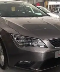 SEAT Leon 1.6 TDI 105 CV ST Start/Stop Style SEAT Leon 1.6 TDI 105 CV ST Start/Stop Style