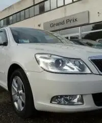 SKODA Octavia 1.6 Wagon Ambition GPLine SKODA Octavia 1.6 Wagon Ambition GPLine