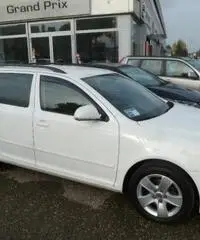 SKODA Octavia 1.6 Wagon Ambition GPLine SKODA Octavia 1.6 Wagon Ambition GPLine
