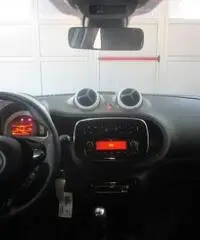 SMART ForFour 60 1.0 Youngster SMART ForFour 60 1.0 Youngster