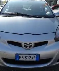 TOYOTA Aygo 1.0 12V VVT-i 5 porte Sol