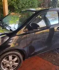 Toyota IQ 1.0cc Lancio Toyota IQ 1.0cc Lancio