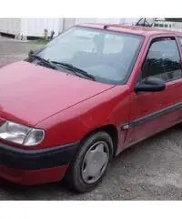 Vendo saxo 1999 impianto gpl motore nuovo 2 gomme termiche