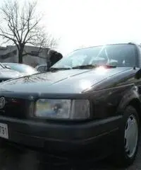 VOLKSWAGEN Passat 1800i Variant GL VOLKSWAGEN Passat 1800i Variant GL