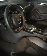 AUDI RS4 Avant 4.2 V8 FSI quattro S tronic B&O PANORAMA AUDI RS4 Avant 4.2 V8 FSI quattro S tronic B&O PANORAMA