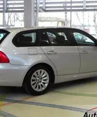 BMW 320 D TOURING E91 MOD RESTYLING BMW 320 D TOURING E91 MOD RESTYLING